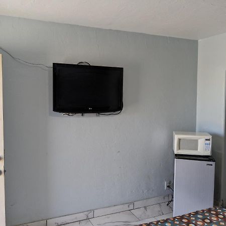 Green Spot Motel Victorville Exterior photo